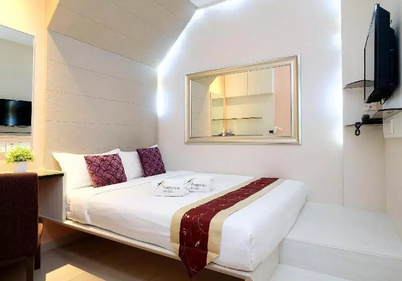 Fragrance Hotel Viva