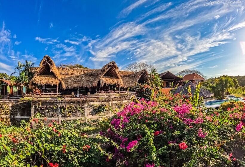 هتل Hacienda Puerta Del Cielo Eco Lodge & Spa