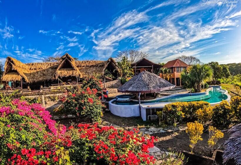 هتل Hacienda Puerta Del Cielo Eco Lodge & Spa