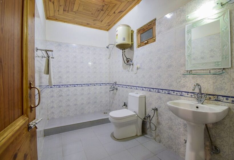 בית מלון כפרי Hamta Manali !! Free Pickup From Volvo Bus Stand !!