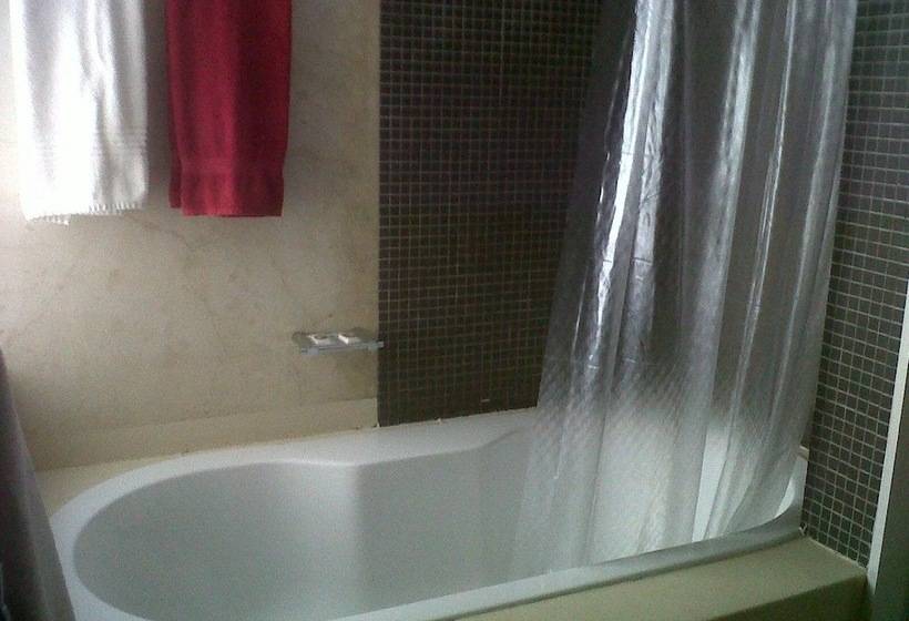 호텔 Kings In Cape