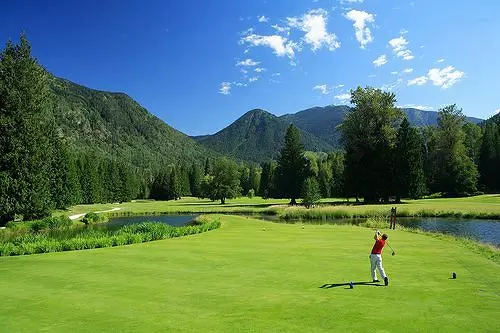 ホテル Kokanee Springs Resort