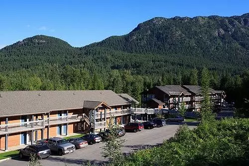 ホテル Kokanee Springs Resort