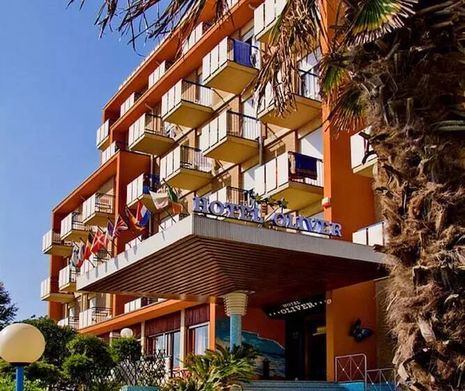 هتل Oliver