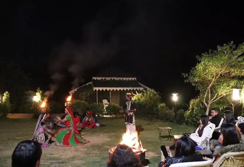 ホテル Orchard Tents & Tranquility  Glamping