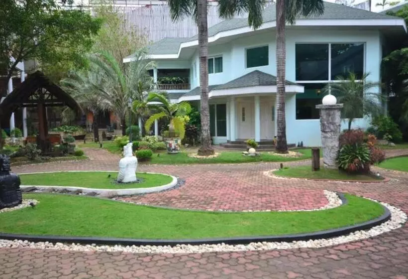 هتل Pinjalo Resort Villas   Jade Hill Project Property Development