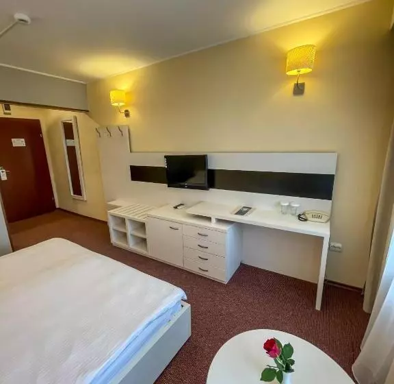 Отель Sport B90