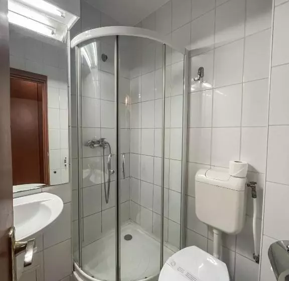 Отель Sport B90