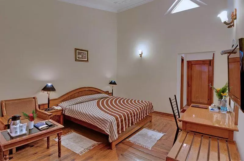 ホテル Vamoose Suman Royal