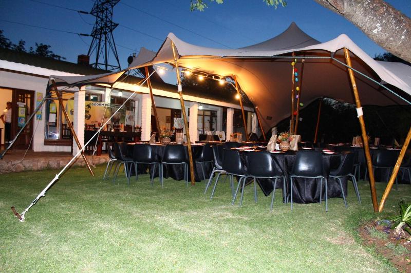 酒店 The Musketeers Lodge