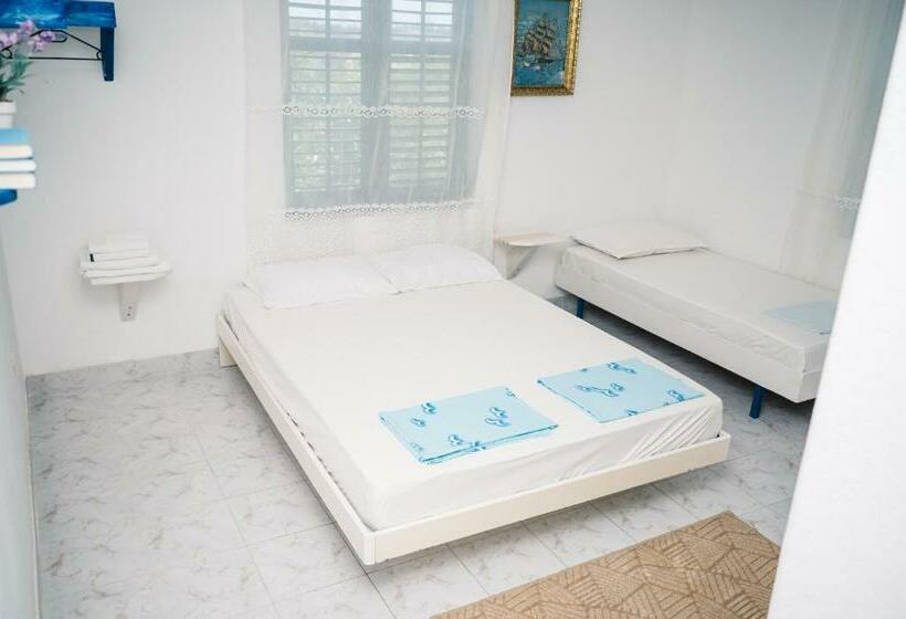 تختخواب و صبحانه Kiters&friends Club