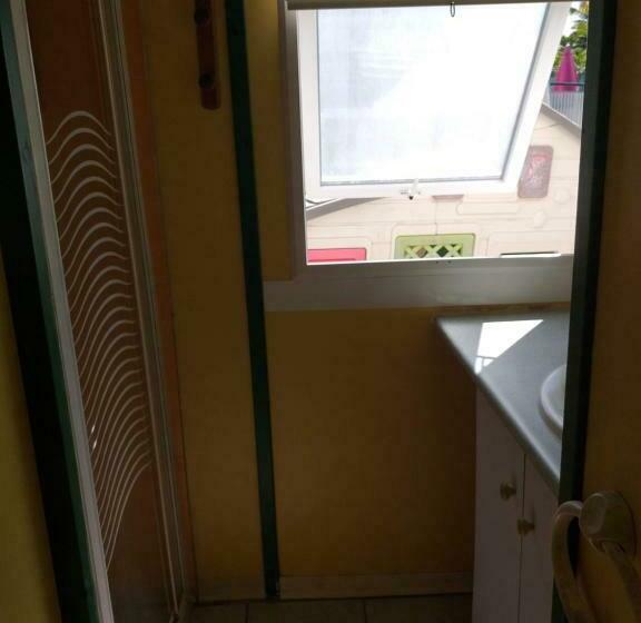 هتل کپسول Les Gîtes Hoprins