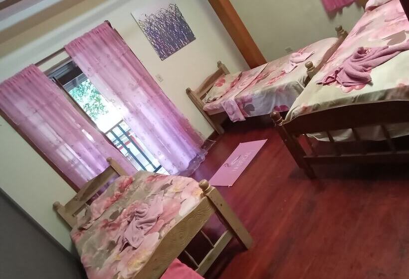 هتل Hostal Cuba Dance Garden