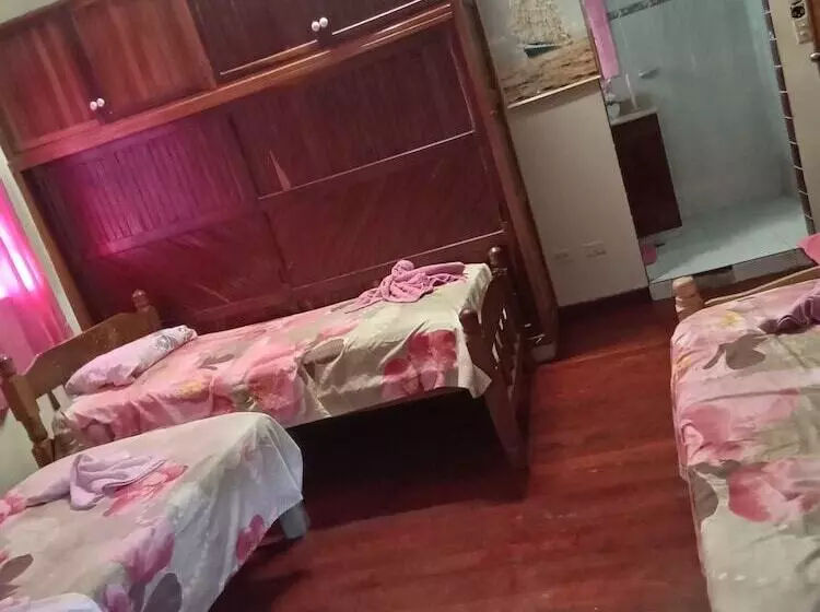 هتل Hostal Cuba Dance Garden