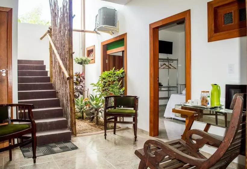 Majatalo Marezal Suítes