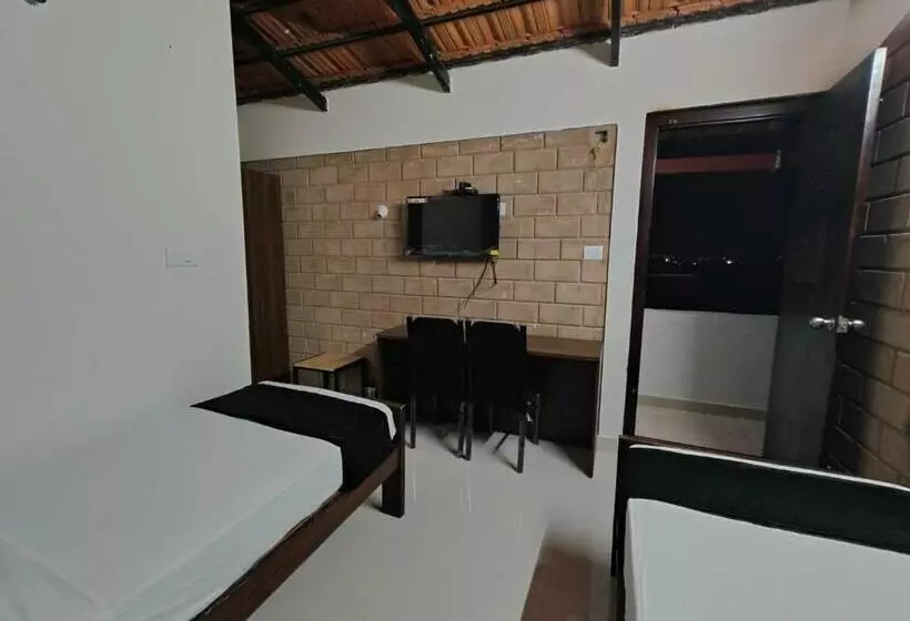 Hostel Minimal Poshtel