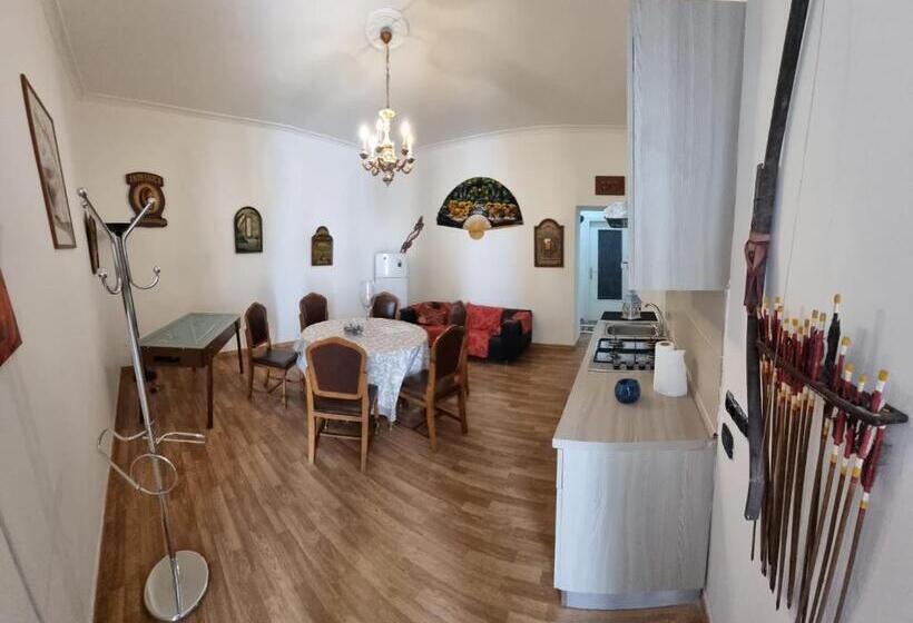 تختخواب و صبحانه A Casa Di Guido