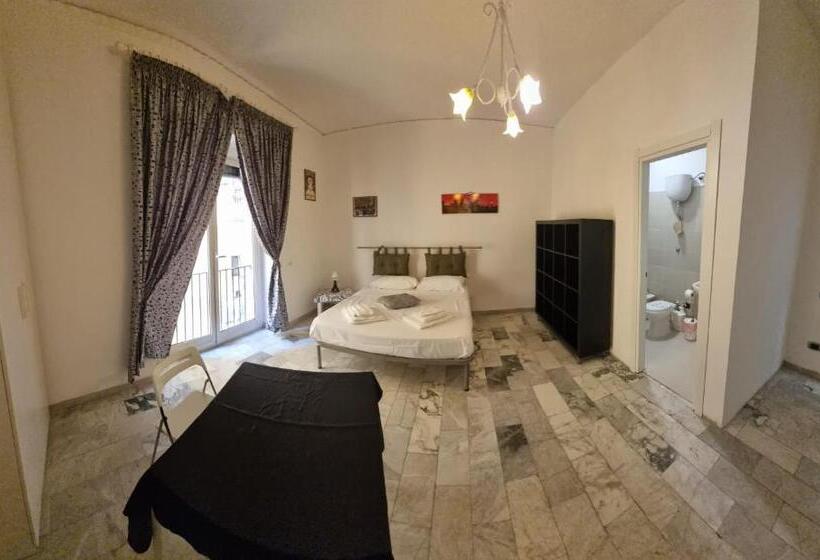 تختخواب و صبحانه A Casa Di Guido