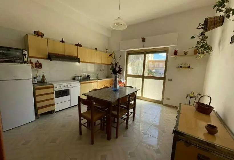 تختخواب و صبحانه La Casa Di Mussiù