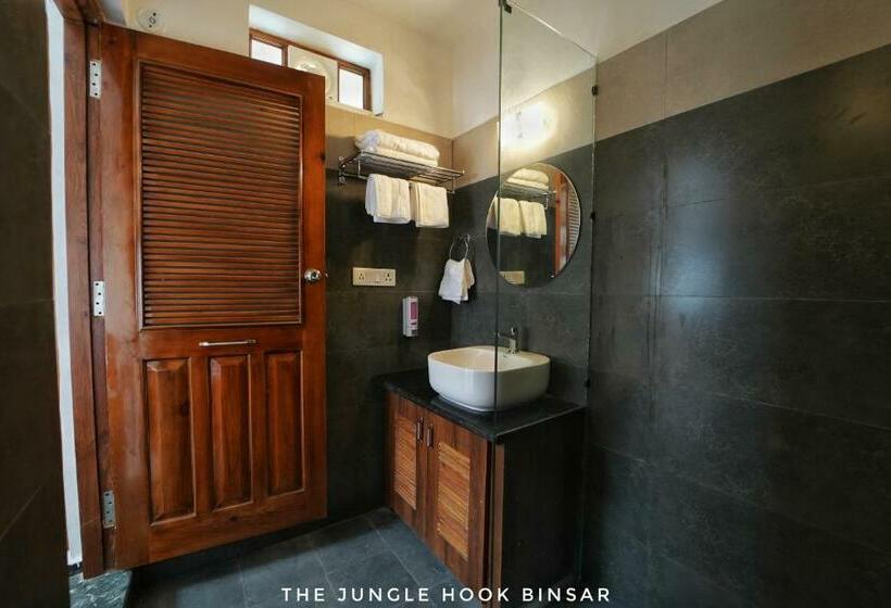 استراحتگاه The Jungle Hook Binsar