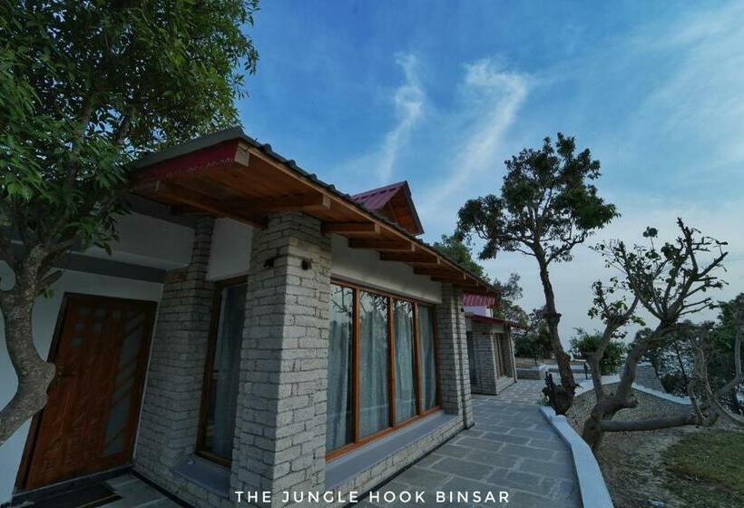 استراحتگاه The Jungle Hook Binsar