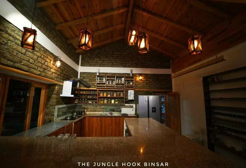Resort The Jungle Hook Binsar