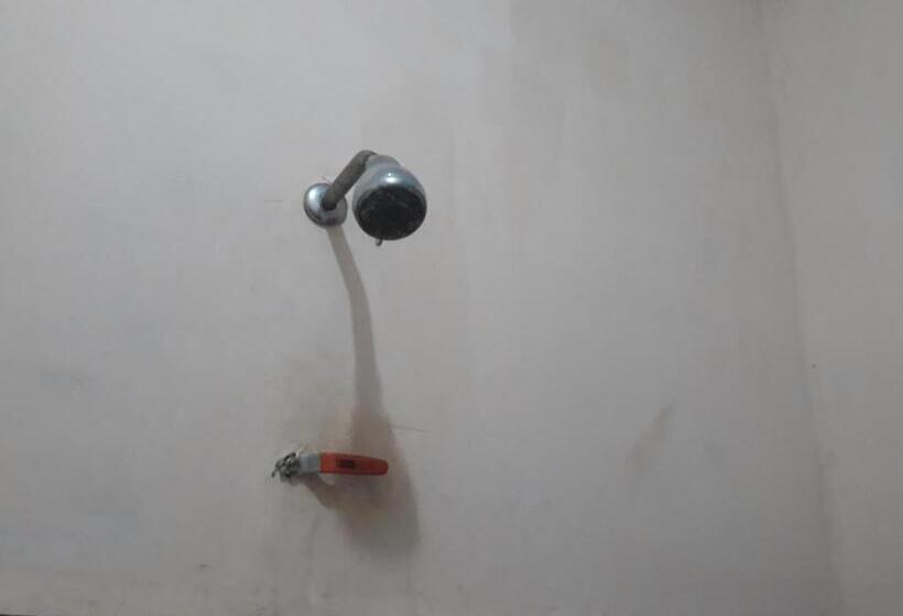 בית מלון כפרי Oyo 91162 Homestay Ansyariah Syariah