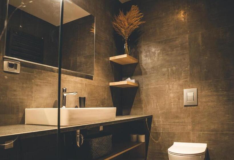 تختخواب و صبحانه Villa Vajta