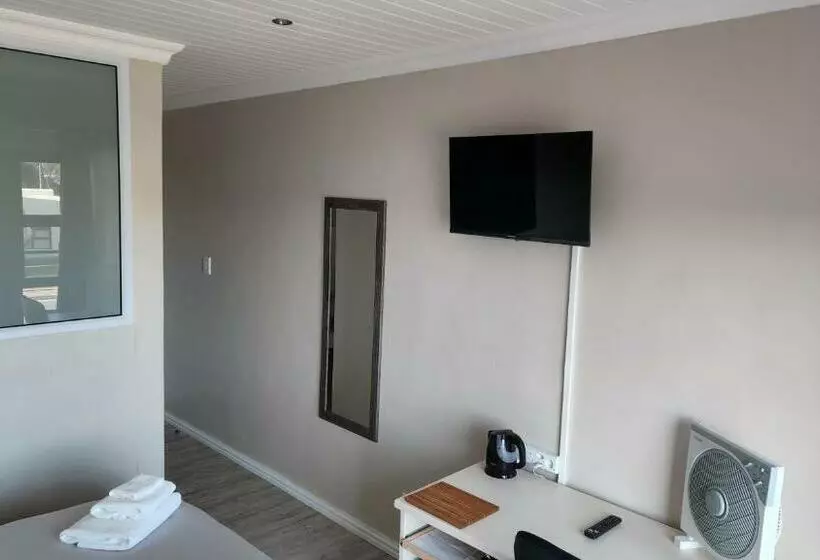 Majatalo Stonehouse On Main