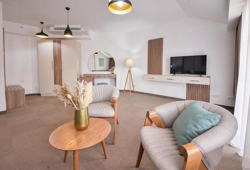 هتل Magnolia Place