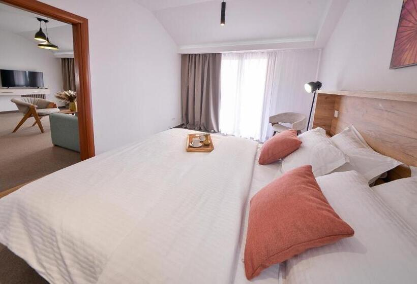 هتل Magnolia Place