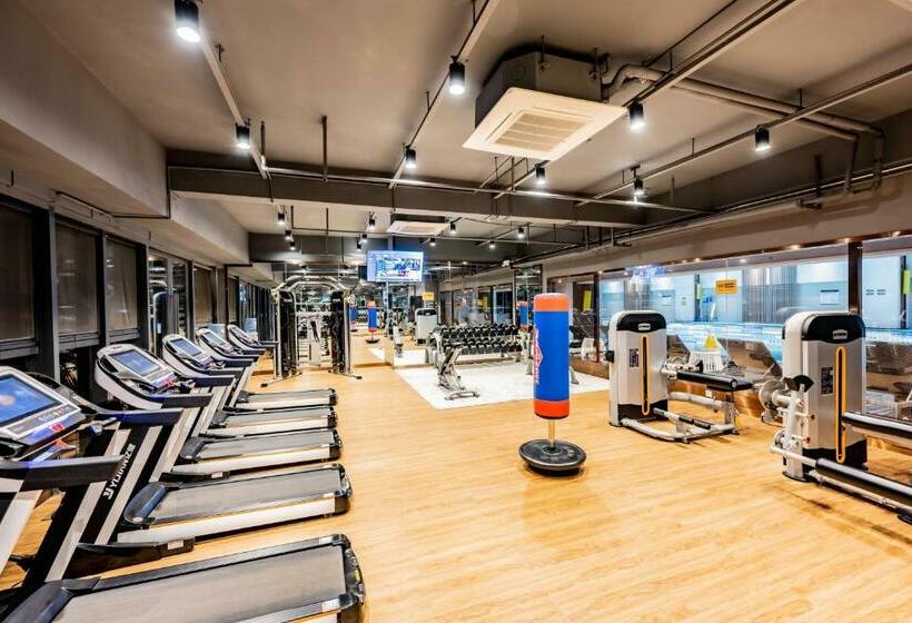 Отель Shining Star Hot Spring