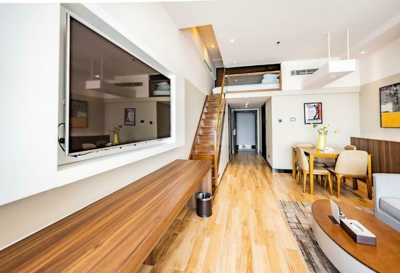 Отель Shining Star Hot Spring