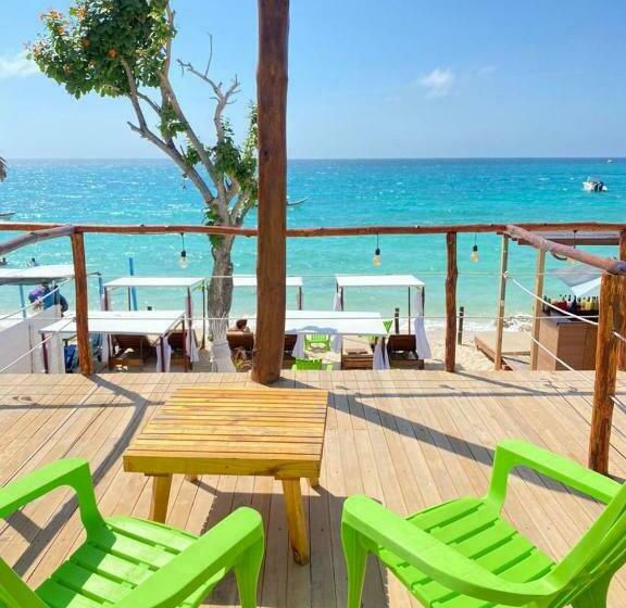 پانسیون Sunset Beach