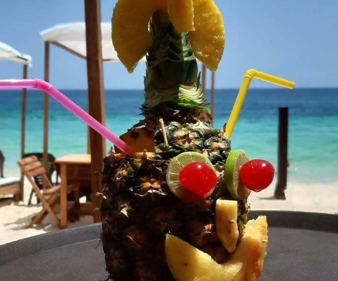 پانسیون Sunset Beach