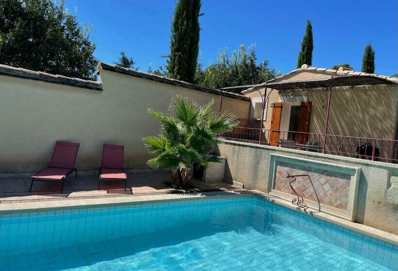 민박 Les Célestins Studios Indépendants