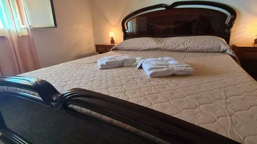 Aamiaismajoitus (B&B) Residenza De Vita