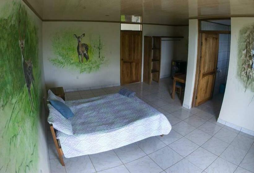 פנסיון La Tigra Mountain House