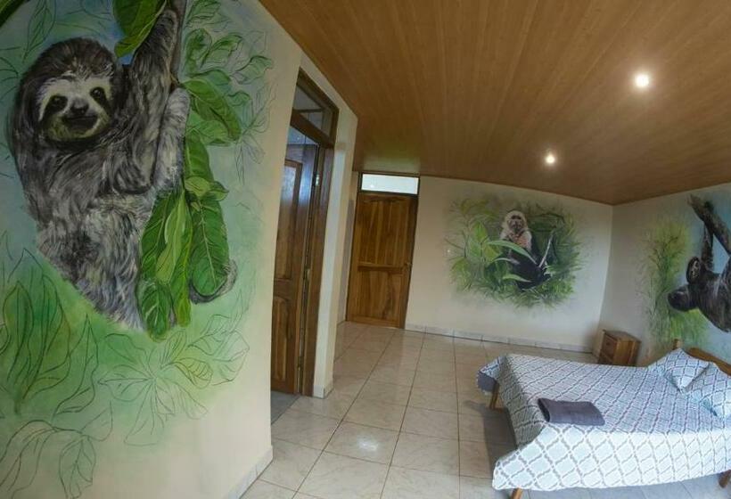 פנסיון La Tigra Mountain House