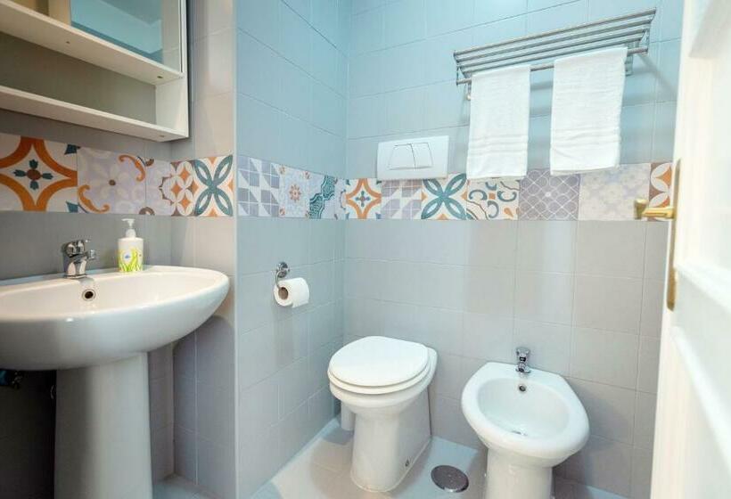 פנסיון Mare Luna