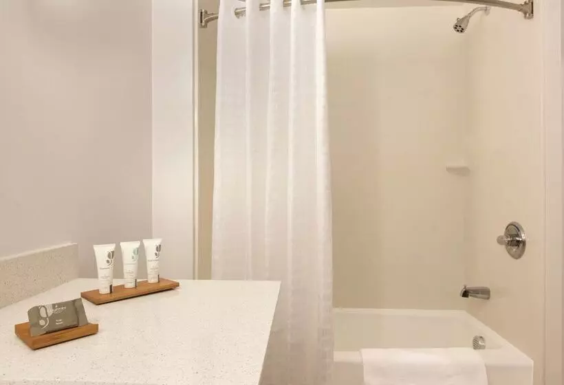 Country Inn & Suites By Radisson, Portage, In