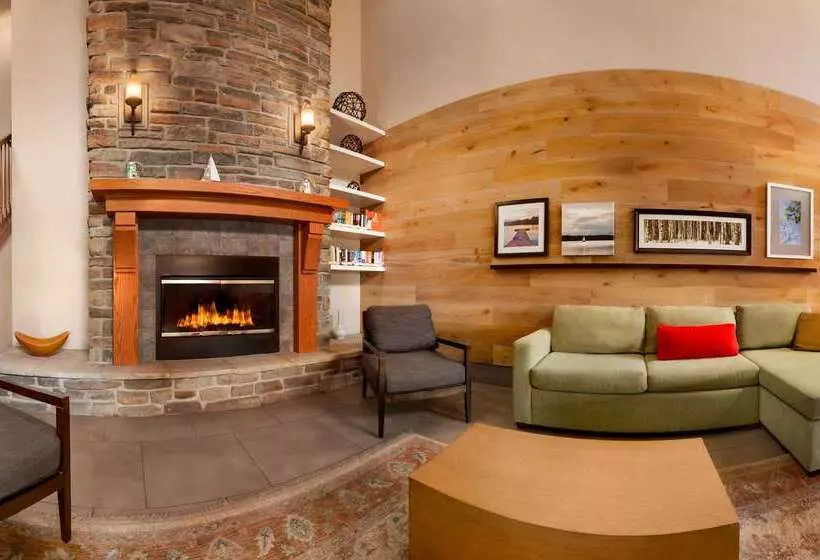 Country Inn & Suites By Radisson, Portage, In