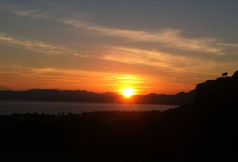 George Beach Studios