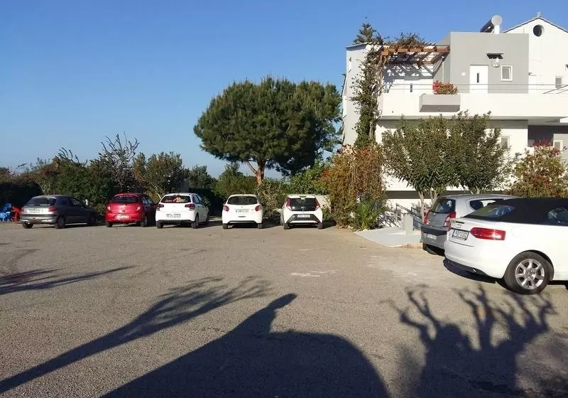 George Beach Studios