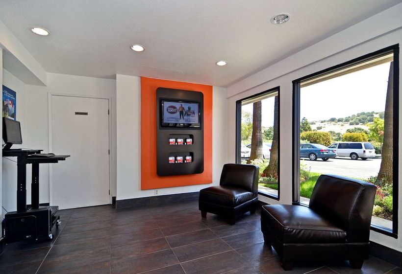 فندق فئة نجمة واحدة Studio 6 Fairfield, Ca   Napa Valley