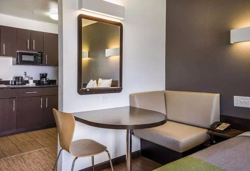 簡易ホテル Studio 6 Fairfield, Ca   Napa Valley