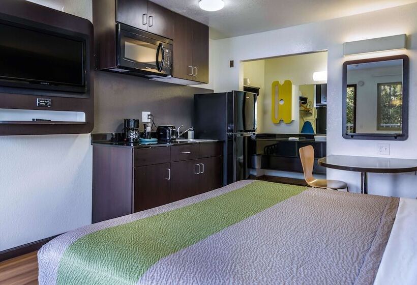 فندق فئة نجمة واحدة Studio 6 Fairfield, Ca   Napa Valley