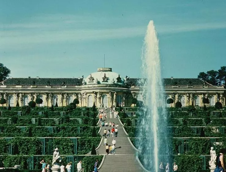 Отель Apart Pension Babelsberg