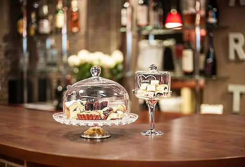 هتل Art Rustic Boutique