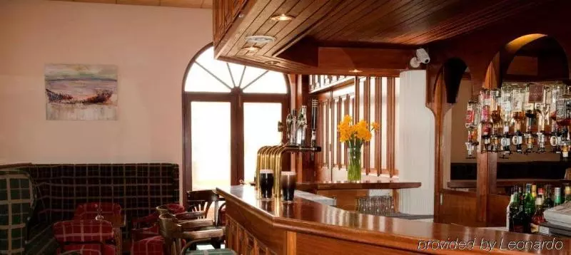 Отель Clonea Strand